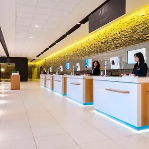 Отель Novotel