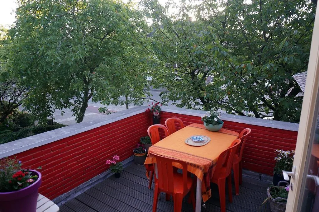 Xaviera'S Bed And Breakfast Amsterdam Couette-café